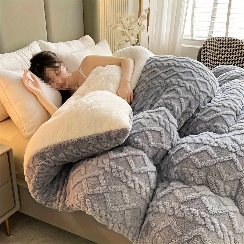 [Thick and Warm Comforter] Luxurious Taffeta Comforter - Soft, Thick, and Warm for All Seasons - Machine Washable, Perfect for Bedroom, Guest Room, and Hotel Use
