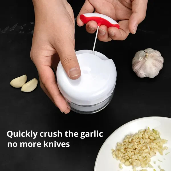 1pc White Hand Pulled Garlic Grinder In The Kitchen Palm Multi Functional Food Garlic Grinder Shredding Machine Garlic Puller - Image 3