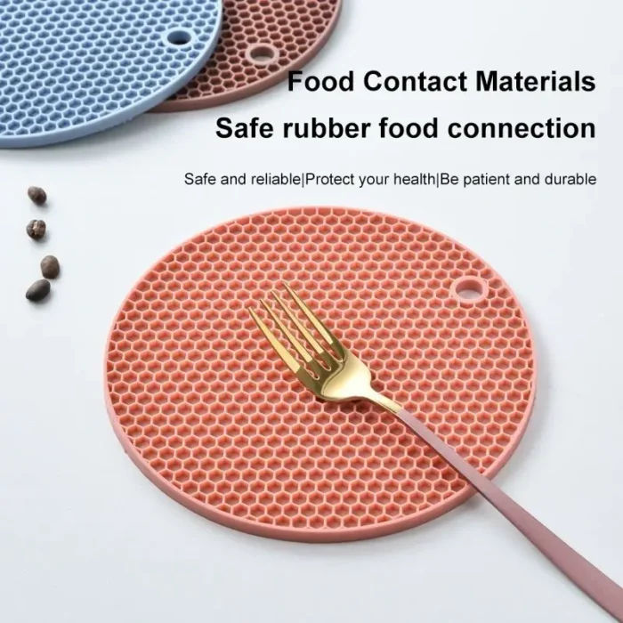 kf-S3eb2074507de43728a08b06cb6284cb6C 14*14cm Round High Temperature Resistant Coaster Rubber Material Anti-Slip DesignCutlery Mats Household ItemsKitchen Supplies - Image 1