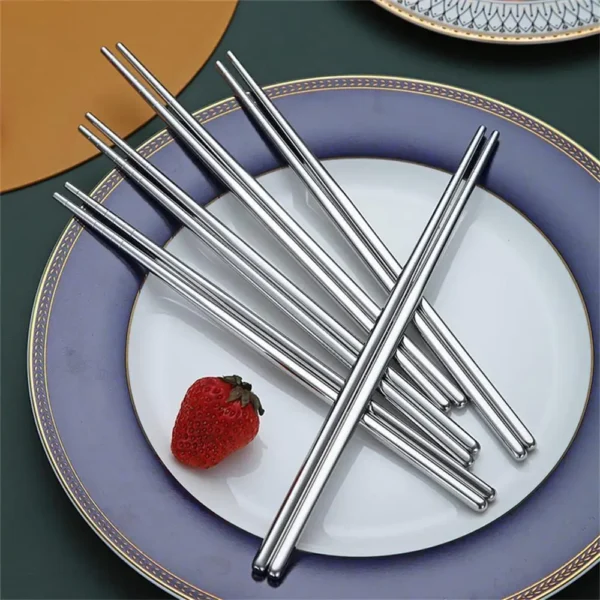 1/2/5 pairs of Chinese chopsticks, anti-slip sushi chopsticks, Korean and Japanese food metal rods, kitchenware sets - Image 5