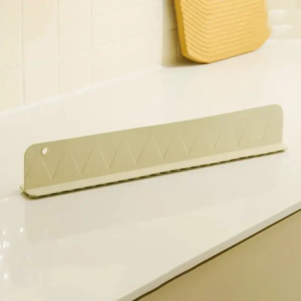 1PC Silicone Sink Baffle Splash Guard with Suction Cup Pool To Protect Clothes From Splashing Water Baffle - Image 6