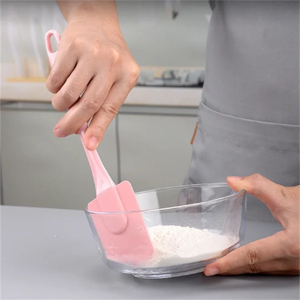 3Pcs Non-Stick Silicone Cream Scraper Bread Cake Butter Spatula Mixer Oil Brush With PP Handle Cake Spatula Kitchen Baking Tool - Image 4