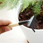 Gardening Tools Three-Piece Set Mini Garden Tools Multi-Function Shovel Harrow Shovel Household Plant Pine Soil Shovel - Image 3