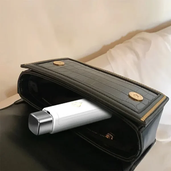 Small Floss Storage Box Household Portable Automatic Pop-up Dental Floss Storage Box Can Carry-on Easy to Use - Image 3