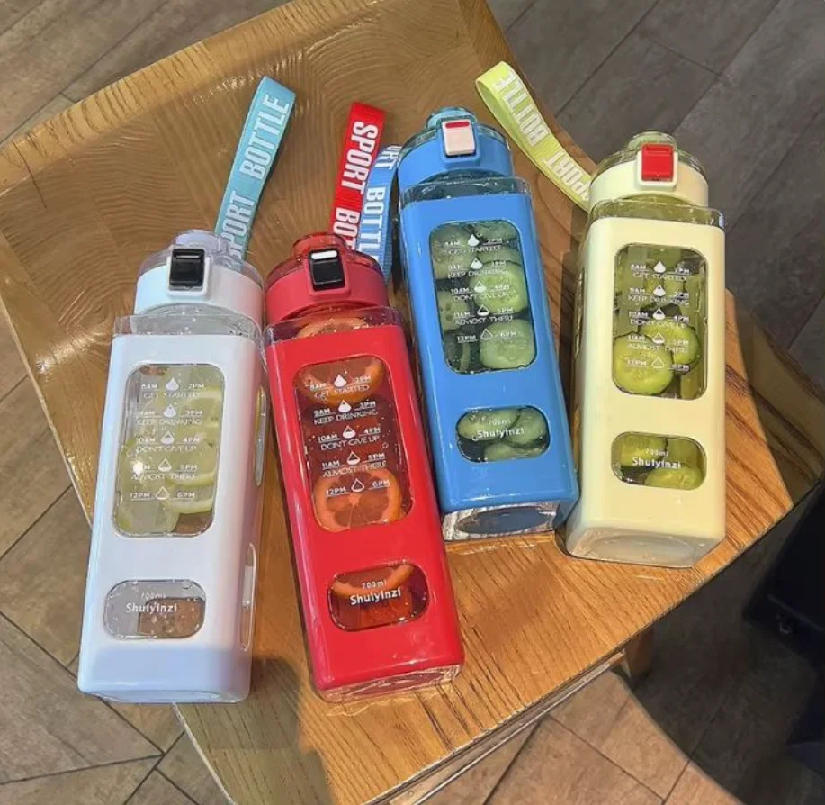 kf-S9690e23b141a477ea165d646c92e3b38F 1 piece white 700ml sports water bottle, portable sippy cup. Suitable for outdoor, sports, cycling and carrying! - Image 1