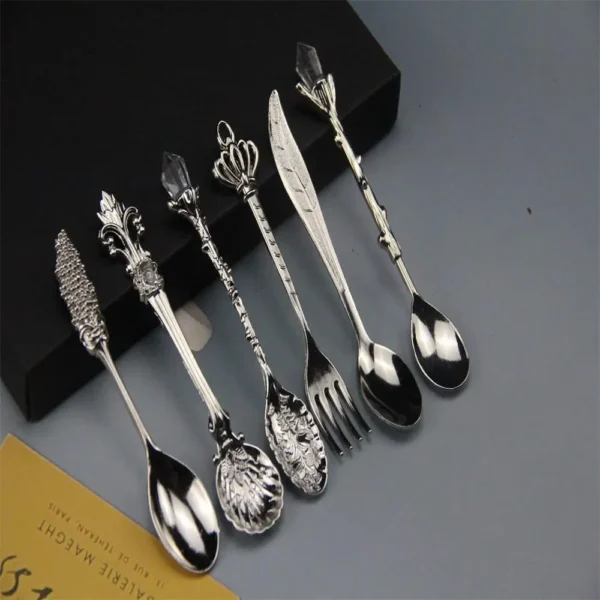 6pcs Vintage Palace Coffee Spoon 6pcs Set Ice Cream Spoon Jam Spoon Dessert Spoon Zinc Alloy Coffee Spoon Tableware Kitchen Uten - Image 5