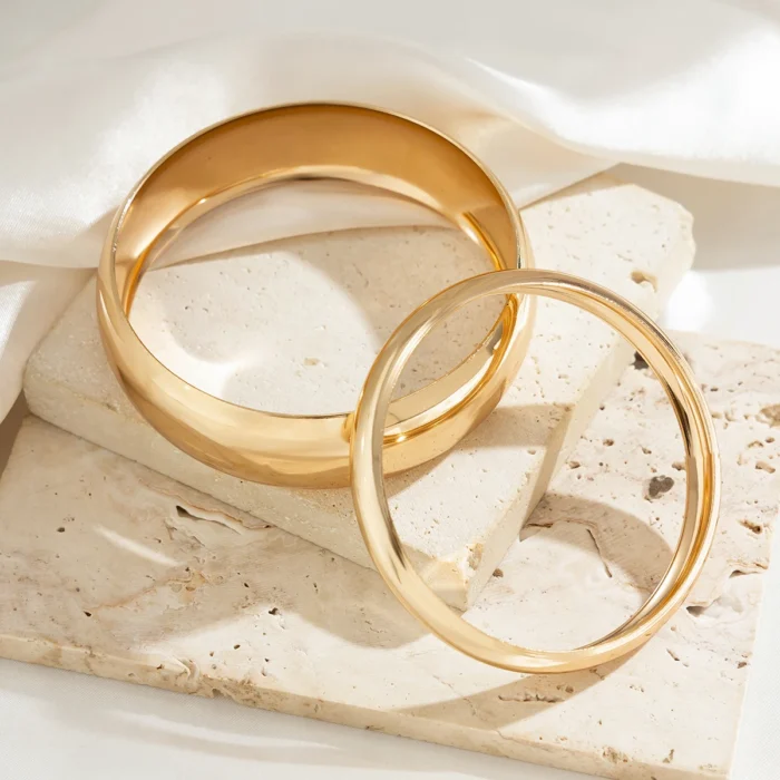 kf-S7492a0f1c82e4cbca97b2d165ac49730I 2Pcs/Set Punk Classic Gold Color Wide Bangles for Women Exaggerated Heavy Metal Big Bracelet Luxury Wedding Jewelry Accessories - Image 3