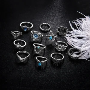 13Pcs/Set Vintage Carved Hollow Flower Crown Love Rings for Women Trendy 2024 Retro Exquisite Fringer Rings Party Jewelry Gift