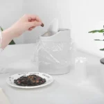 Mini Desktop Bin Small Trash Can Tube with Cover Bedroom Trash Can Garbage Can Clean Workspace Storage Box Home Desk - Image 6