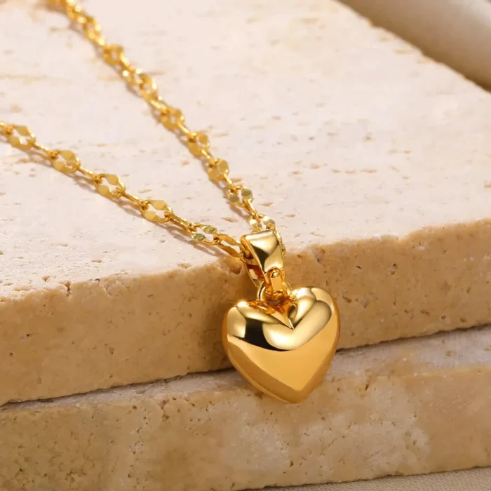 kf-S9b6529fd623a4d1c9379ba3afe275db8c Stainless Steel Love Heart Necklace For Women 2025 New Trendy Lip Chain Simple Pendant Necklace Jewelry free shipping - Image 3