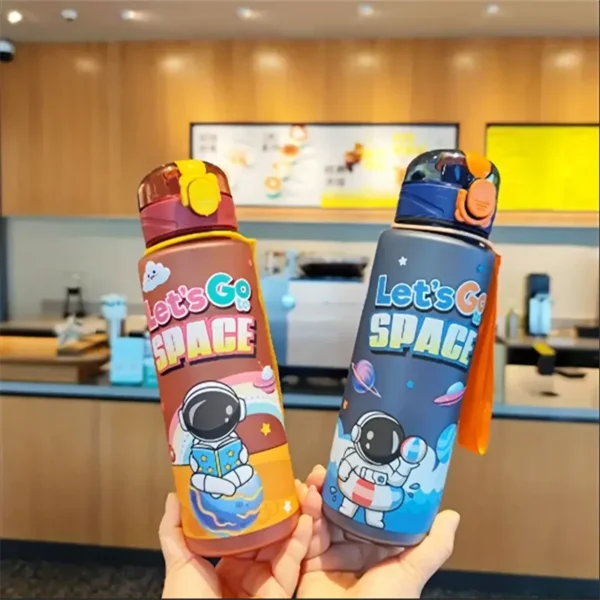 700ml Cosmic Astronaut Themed Insulated Water Bottle Leakproof Flip Lid Carrying Strap Portable Adorable Activities Cup BPA-Free - Image 5