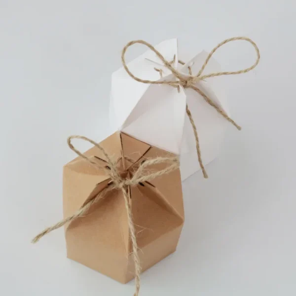 Get 50pcs Kraft Paper Package Cardboard Box Lantern Hexagon Candy Box Favor And Gift Wedding Christmas Valentine's Party Supplies - Image 2