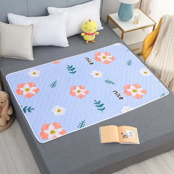 80x120cm 4 Layer Cartoon Dino Heart Diapering Mat Waterproof Washable Changing Pads for Night and Menstrual Protection Baby Care - Image 2