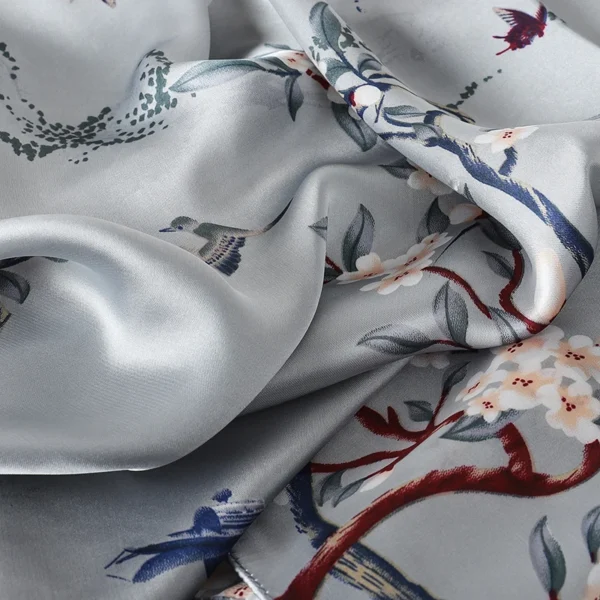 Square Silk Scarf For Women, Luxury Scarf, Satin Hijab, Fashionable Envelopes, Hair Bands, Ribbons, Bandanas. - Image 6