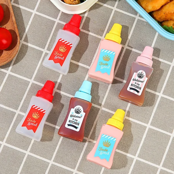 4pcs - Square Seasoning Split Bottle Cute Mini Portable Sauce Bottle - Image 5