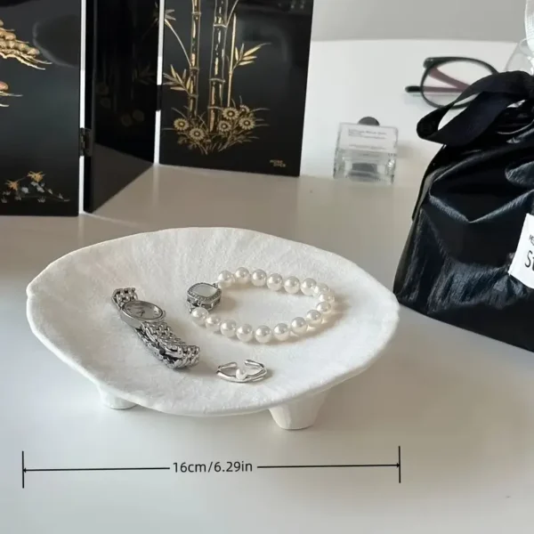 Creative Ceramic Jewelry Tray with Unique Three-Legged Artistic Design Multifunctional Oval Desktop Accessory Tray - Image 4