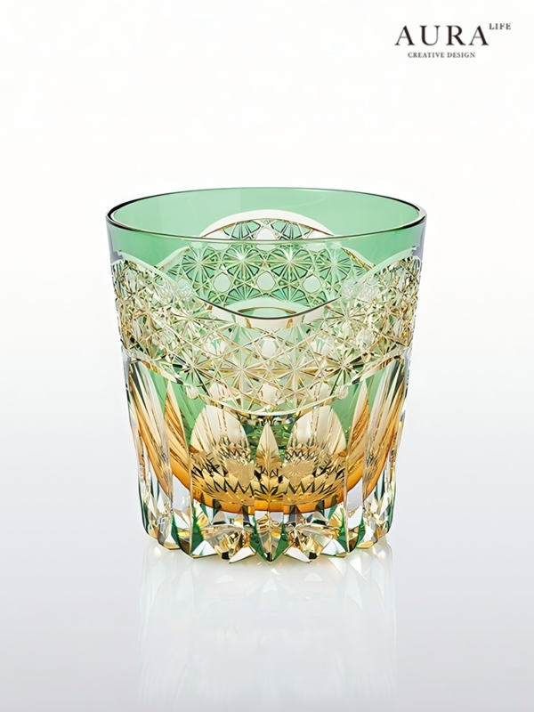 AURA'S Emerald Green Dawn Edo Kiriko hand-carved crystal glass Japanese-style high-end whiskey glass - Image 1