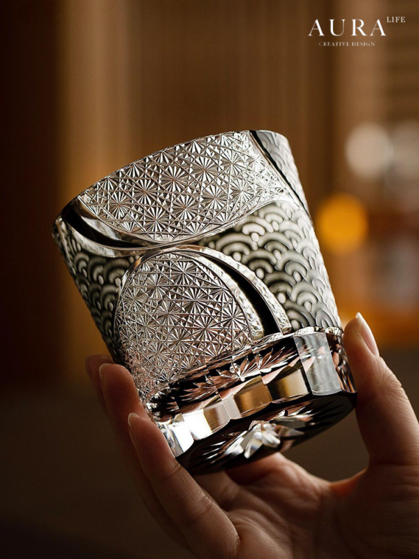 AURA'S Edo Kiriko ink blue cloud hand-carved crystal cup Qinghai wave whiskey glass gift box - Image 2