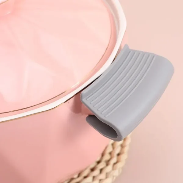 Pot Handle Silicone Grip PadSilicone Grey and Off-White Environmentally Friendly MaterialHeat Insulation and Non-Slip - Image 2