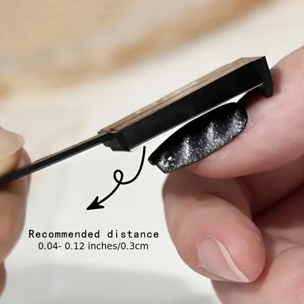 Nail Art Cat Eye 3D Heart Shaped Magnet Cat Eye Magnet Love Pattern Magic Magnet Suitable for DIY Gel Polishing Magnetic Tools - Image 3