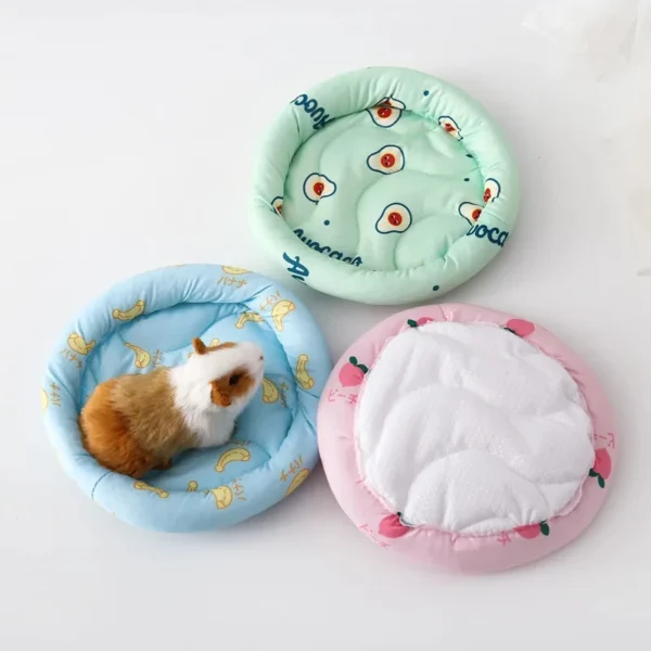 Circular Hamster Bed Comfortable Sleep Mat Pad for Hedgehog Squirrel Mice Rats Guinea Pig Chinchilla Small Animal Soft Cushion - Image 3