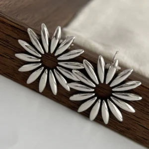 925 Sterling Silver Vintage Square Earrings For Women Retro Big Sunflower Earring Jewelry Prevent Allergy Party Accessories Gift