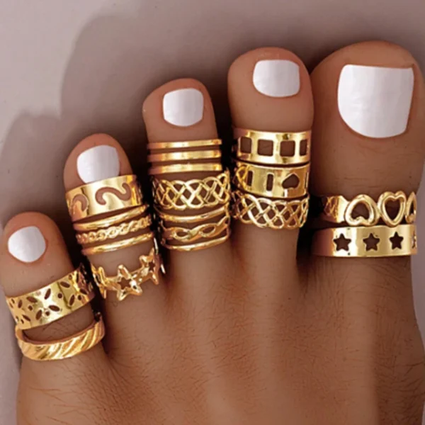 13 Pcs Fashion Hollow Heart Toe Rings Set for Women Adjustable Simple Minimal Open Toe Ring Set Summer Beach Foot Jewelry Gifts 13 Pcs Fashion Hollow Heart Toe Rings Set for Women Adjustable Simple Minimal Open Toe Ring Set Summer Beach Foot Jewelry Gifts - Image 1
