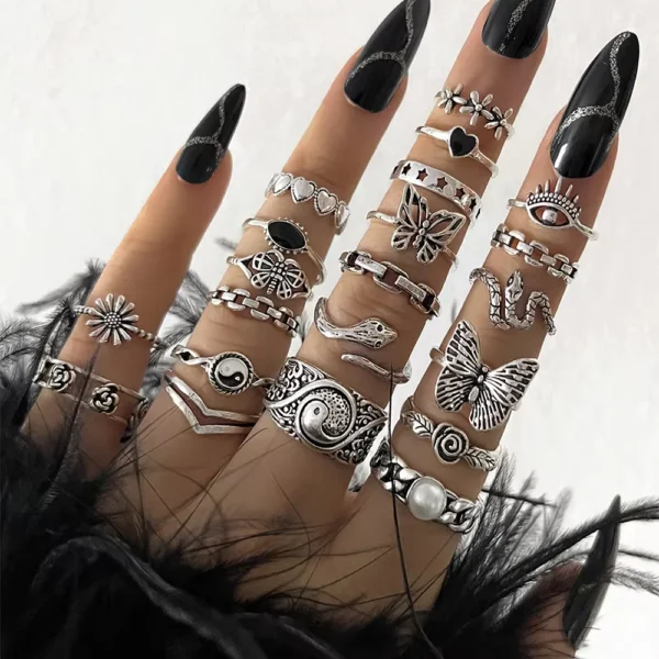 21 Pcs Gothic Rings Set for Women Fashion Simple Snake Butterfly Evil Eye Finger Ring Trendy Punk Jewelry Gifts 2024 New - Image 1