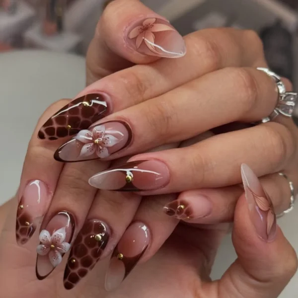 24pcs Retro Almond Press On Nails Brown Marble Cracks Ice Flower Printed False Nails European Wearable French Style Fake Nail - Image 1
