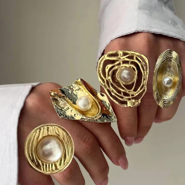 4 Pcs Exaggerated Gold Color Ring Set for Women 2025 Personality Metal Punk Party Big Flower Finger Ring Jewelry Accessories - Image 1