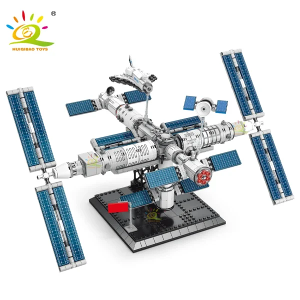HUIQIBAO Space Station Building Blocks With Astronaut Figure City Aerospace Model Bricks Children Toys for Kids - Image 1