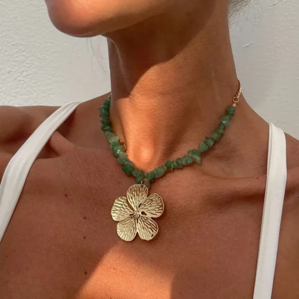 Ingemark Bohemian Crushed Stones Chain Big Flower Pendant Necklace Women Exquisite Trendy Summer Beach Club Party Jewelry Gifts - Image 1