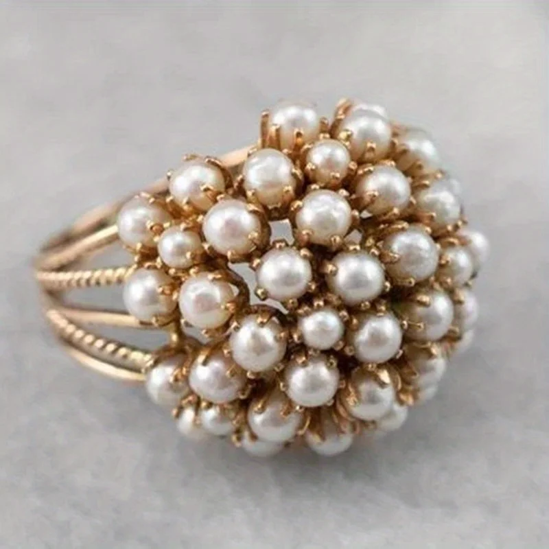Trendy Hollow Golden Color Inlay Pearls Rings for Women Birthday Gift Accessories Fashion Custom Jewelry Trendy Hollow Golden Color Inlay Pearls Rings for Women Birthday Gift Accessories Fashion Custom Jewelry - Image 1