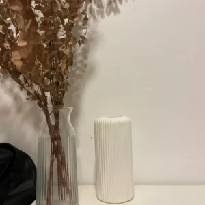 Striped Ceramic-Like Plastic Vase for Flowers, Decorative Floral Arrangement Display, Creative Little Flower Vase