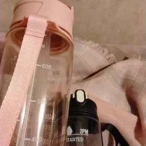 800ml/27oz Large Capacity Sports Water Bottle Leak Proof Plastic Drinking Cup With Time Scale Suitable For Travel Fitness Sports