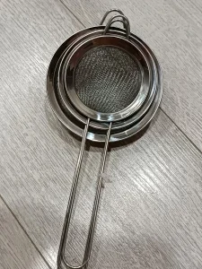 3pcs Stainless Steel Juice & Soya Milk Strainer Sieve Ultra Fine Mesh Oil Grid Fishing Dumplings Household Hotpot Leaky Spoon