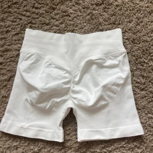 Summer High Waisted Yoga Shorts Fashionable and Sexy Running Fitness Pants Solid Color Yoga Leggings