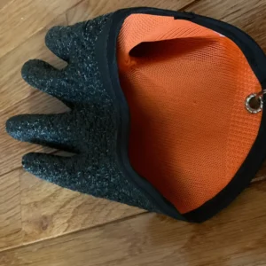 Fishing Catching Gloves Magnet Release Anti-slip Protect Hand From Puncture Scrapes Waterproof Fishing Gloves