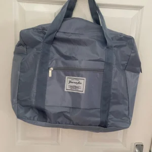 1pc Pink/Blue/Grey Travel Large Capacity Storage Bag Zipper Portable Sports Bag Versatile Gym Handbag Small, Medium, and Large