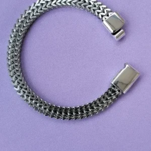 Stainless Steel Braided Double Row Front and Rear Fish Scale Alloy Magnetic Buckle Bracelet with Keel Jewelry New Model