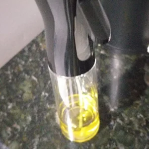 1pc 200ml/300ml Oil Spray Bottle Kitchen Cooking Olive Oil Dispenser Camping BBQ Baking Vinegar Soy Sauce Sprayer Containers