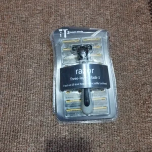 Shaver Brand New Design Men Razor Shaving Three Layer Shaver Reusable Razor Imported Blade Multi Tool Head Replace