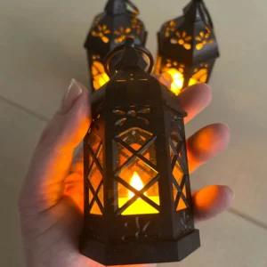 Retro Desktop LED Lamp, Creative Hexagonal Wind Lamp, Portable Candle & Horse Lamp, Atmosphere Decoration Gift