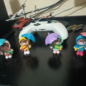 Car interior cute umbrella, action figures, automatic rearview mirror, Prada4pcs panel decoration