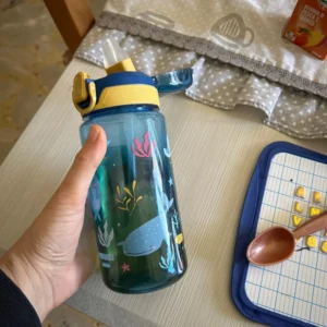 600ml Water Bottle With Silicone Straw, Portable Leakproof Bpa-free Dinosaur Rabbit Kids Cup Outdoor Camping Traveling Bottle