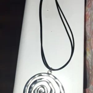 Ethnic Creative Big Spiral Conch Pendant Necklace Women Goth Adjustable Leather Wax Thread Chain Holiday Y2K Jewelry Accessories