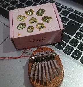 8 Key Mini Wooden Kalimba High Quality Exquisite Finger Thumb Piano Marimba Musical Good Accessory Pendant Gift