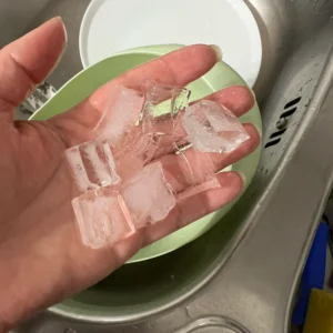 Silicone Ice Cube Mold Round Ice Bucket Summer Homemade DIY Refrigerator Freeze Ice Maker Creative Ice Cube Mold Barware Tools