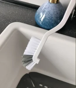 Japanese Style Sink Brush Cleaning Cup Brush with Long Handle Elbow Design Tail Hole Wall Hanging Crevice Cleaning Accessories