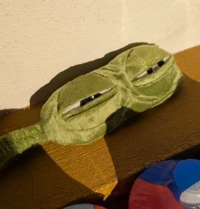 3D Sad Frog Sleep Mask Natural Sleeping Eyeshade Cover Shade Eye Patch Women Men Soft Portable Blindfold Travel Eyepatch